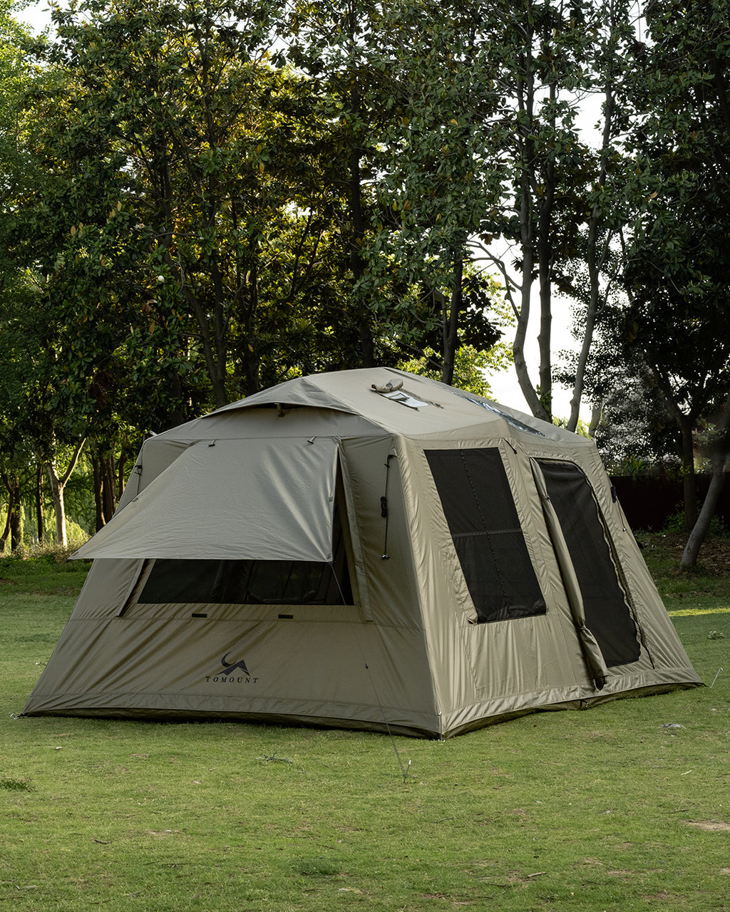 LODGE AIR-13 Inflatable 6-10 Person Glamping Air Tent